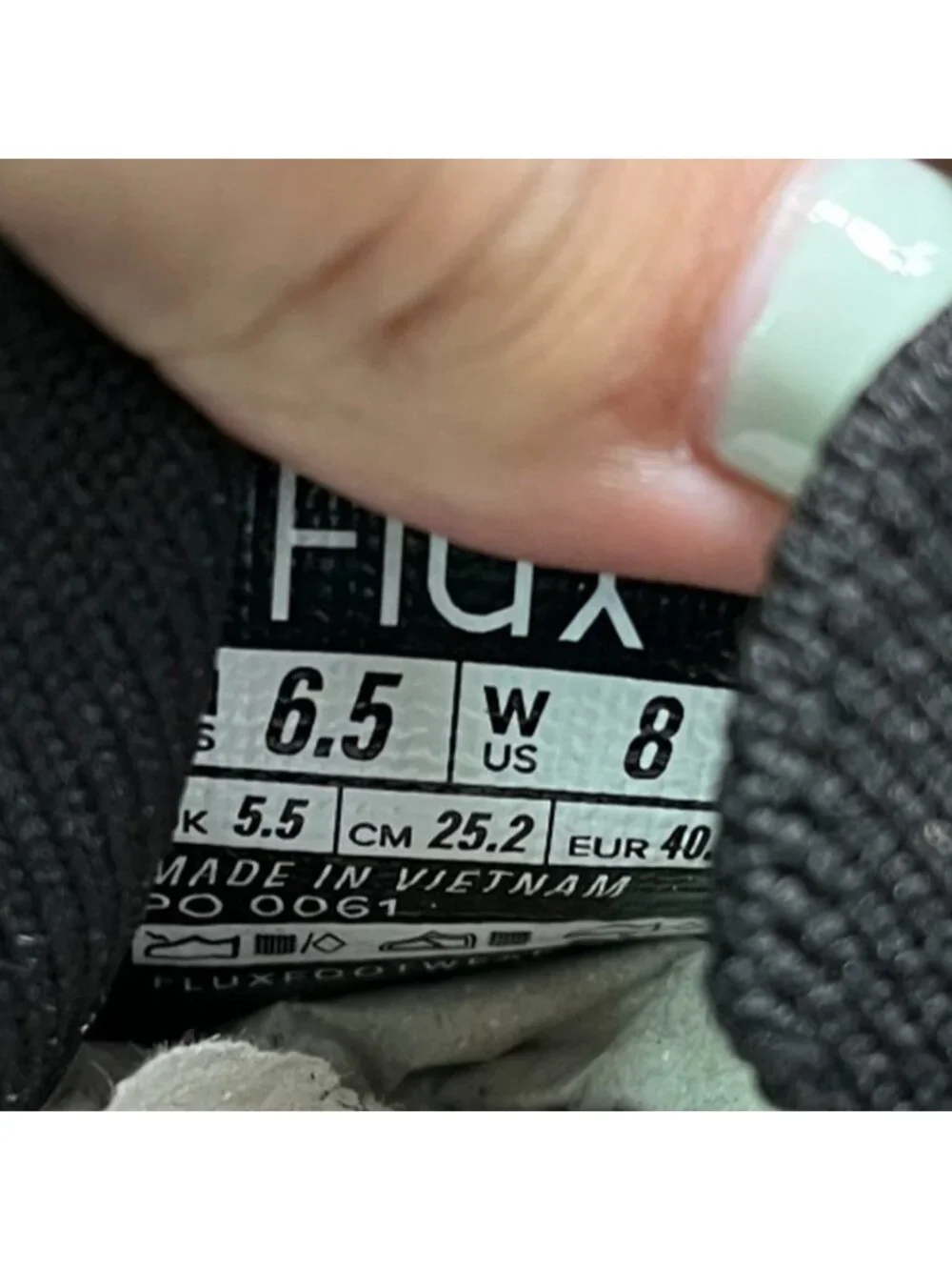 Flux Footwear Adapt Trainer Black White Womens Size 8 Athletic Shoes Sneakers